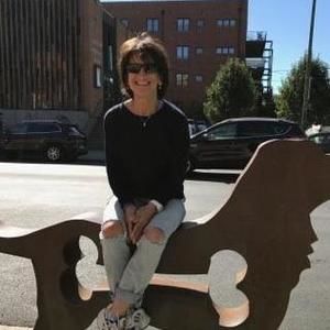 Meet your Posher, Suzy